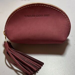 Portland Leather Taco Tassel Pouch